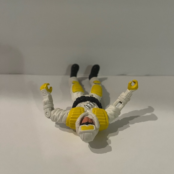 GI Joe Action Figure Commando - Code Name: Frostbite - Picture 5 of 5